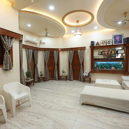 Kapoor Sahab Homestay : It'S A Home Away From Home. Varanasi Exterior foto